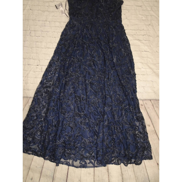 Alex Evenings Women's  Navy Illusion Crew Neck Long Embroidered Dress, Sz 16 - Picture 8 of 10